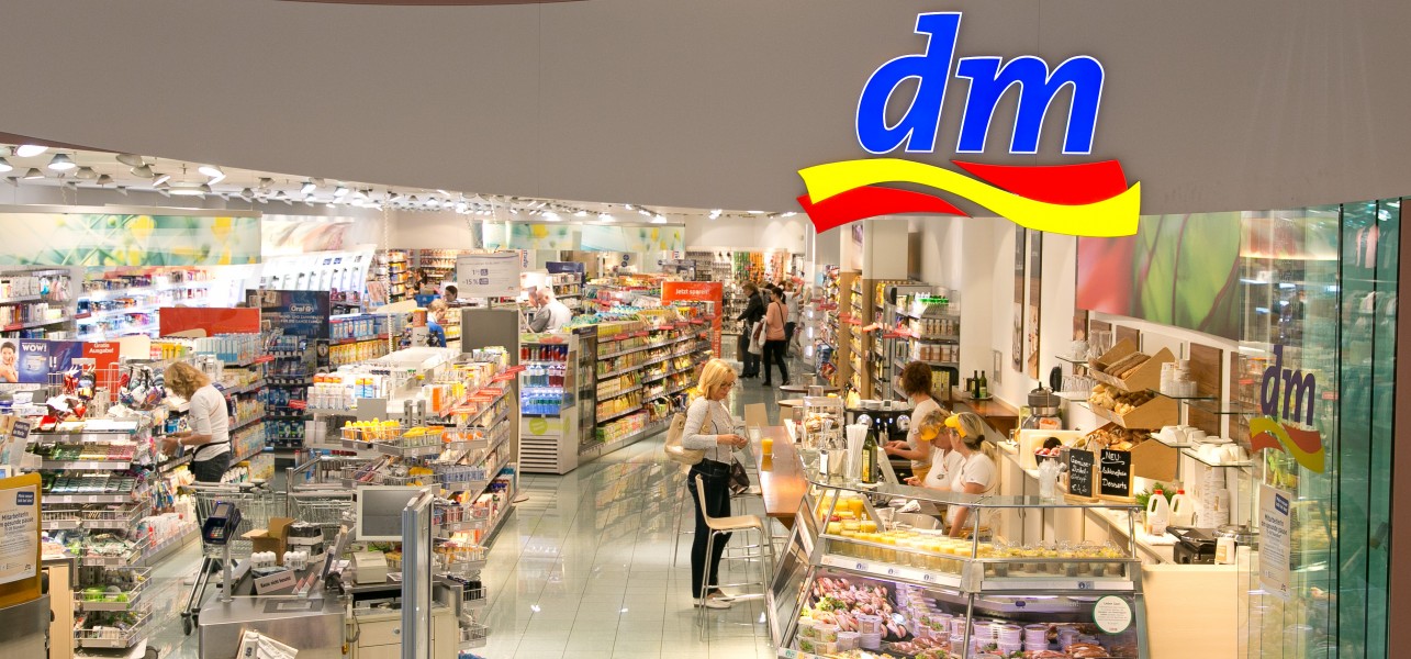 德国最大的连锁药店，超市通过天猫将其产品销往中国家庭